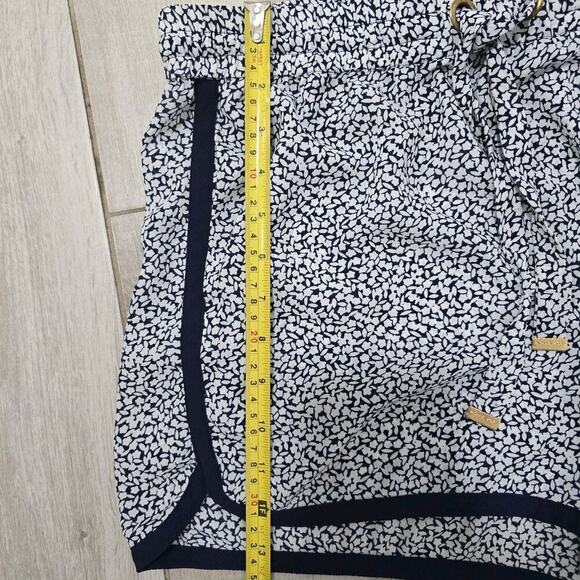 Michael Kors Womens Drawstring Shorts Navy Trim Leaf Print Summer Beach Comfy M - Picture 6 of 12
